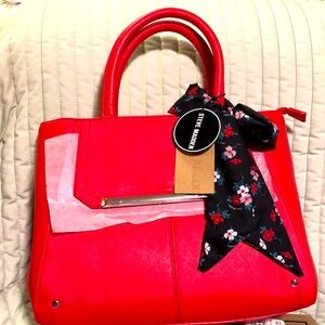 Steve Madden Bjuno Handbag Conv NWT w/matching Scarf  (Red)